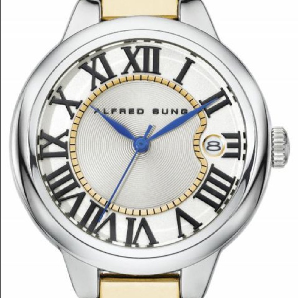 Ladies watch- still in wrapping